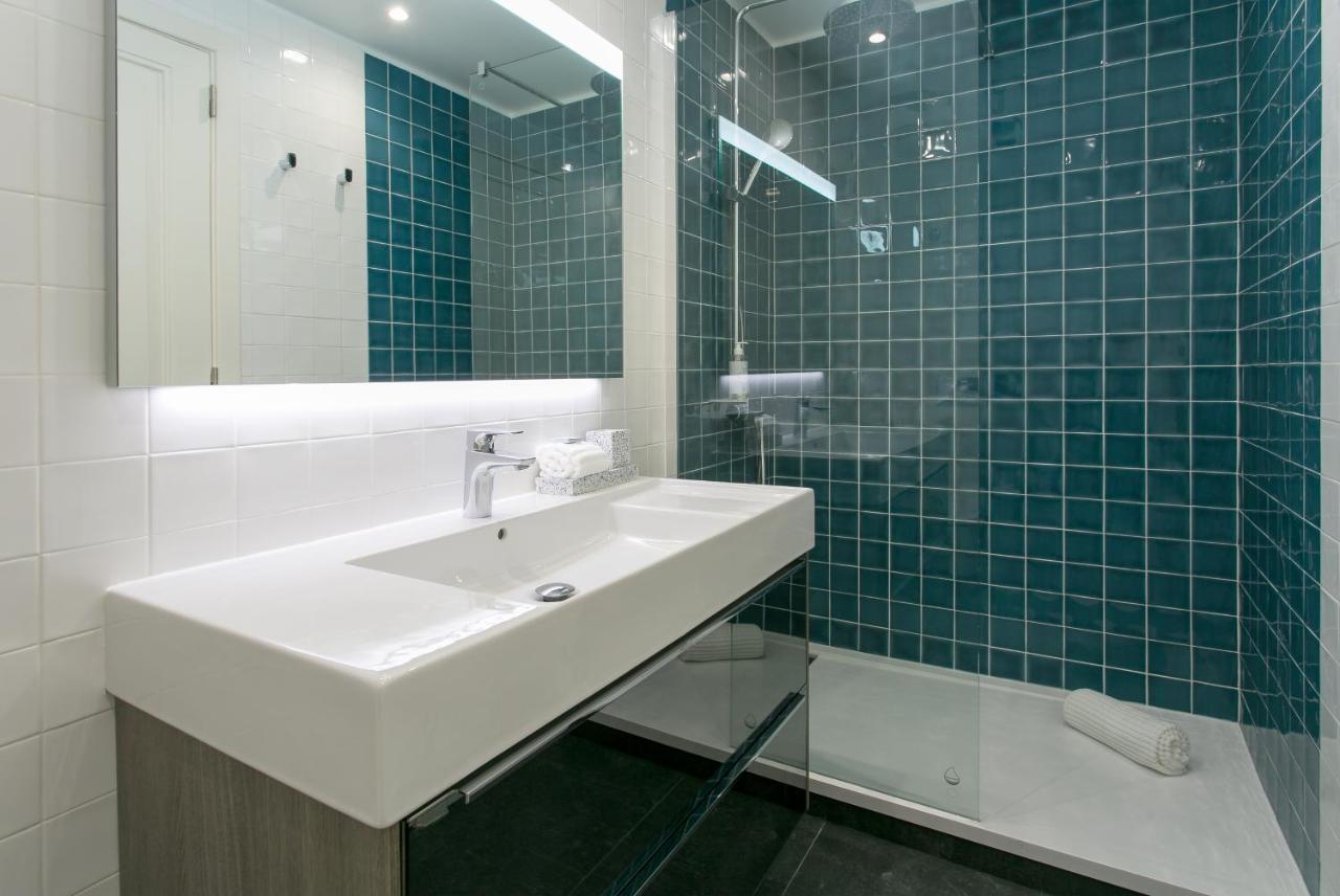 Lisbon Luxury Retreat! 2 Suites, Balcony & Views!! Lisboa Exterior foto